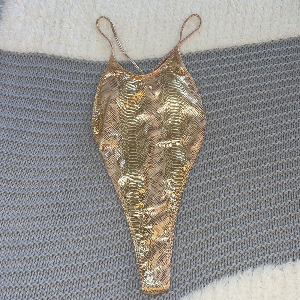 Snakeskin /crocodile one piece thong bikini